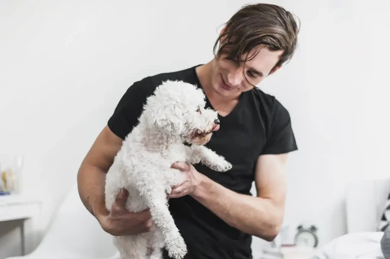 Eat Well, Itch Less: Understanding Your Puppy’s Diet’s Impact on Adult Skin Allergies!